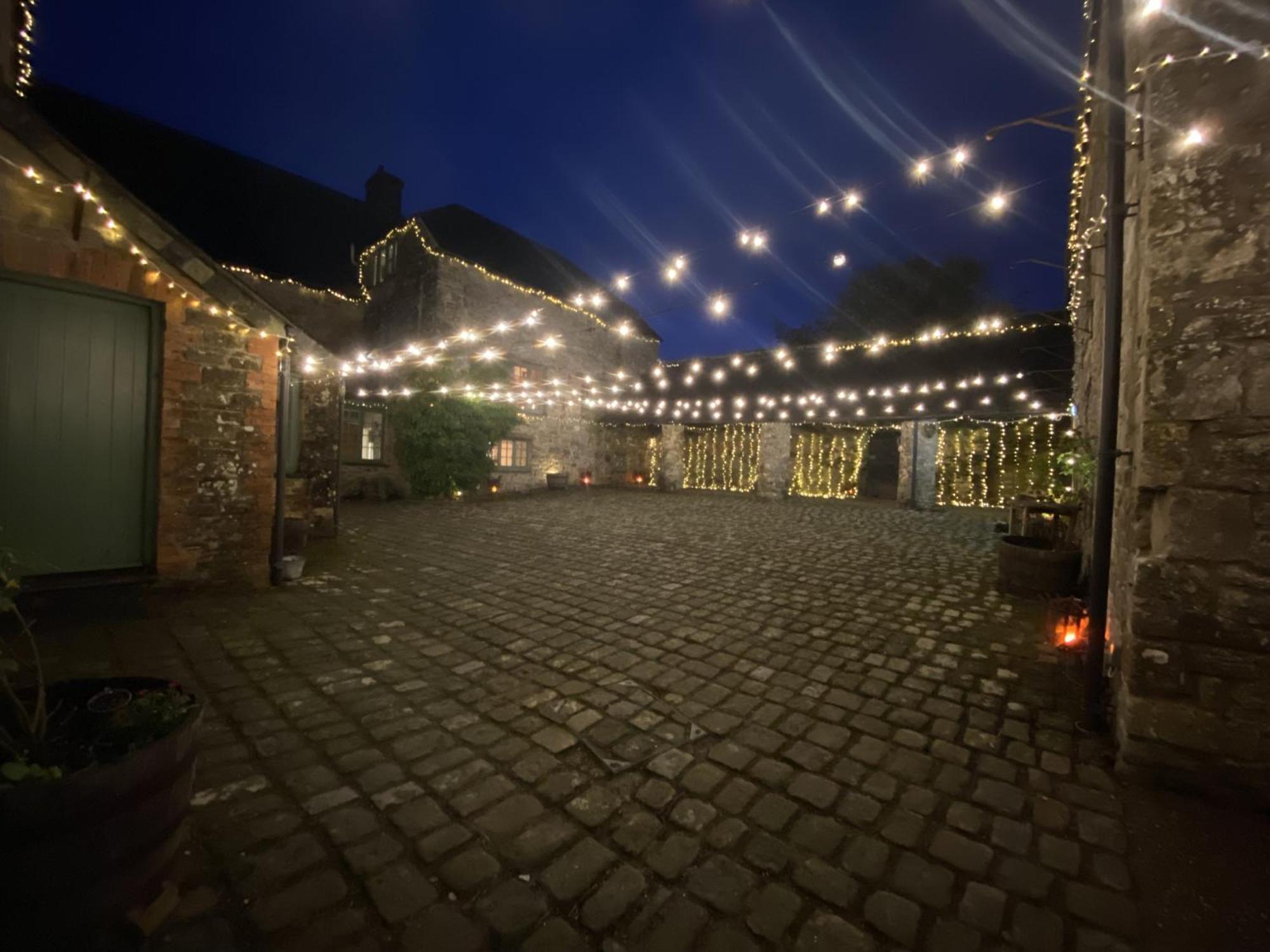 Ash Barton - Big Party House, No Curfew! Vila Wrafton Exterior foto